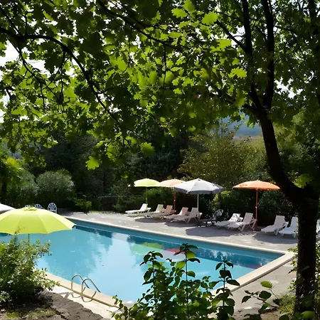 La Chapelle Piscine Partagee